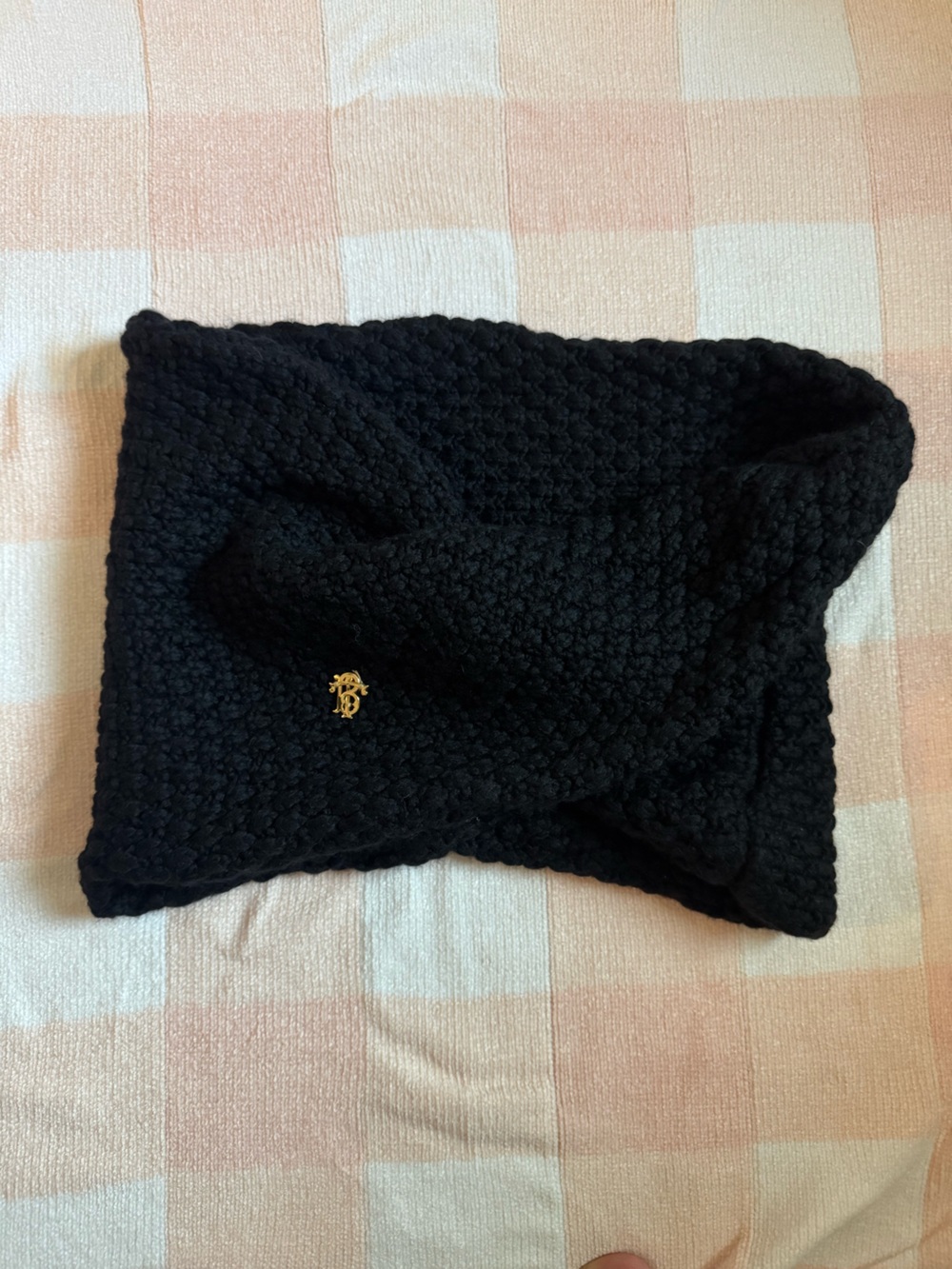 Tory Burch Black Chunky Knit Scarf with Gold Logo